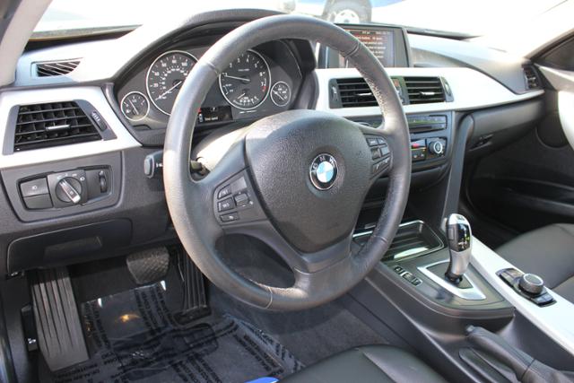 BMW 3 series 2012 photo 5