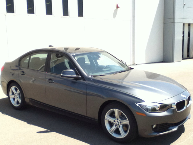 BMW 3 series 2013 photo 3