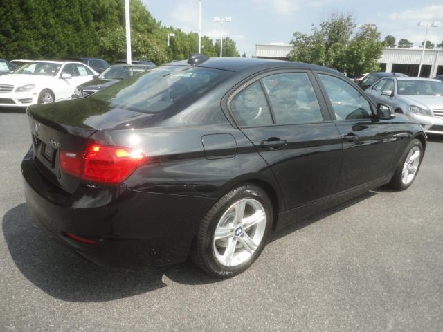 BMW 3 series 2013 photo 3