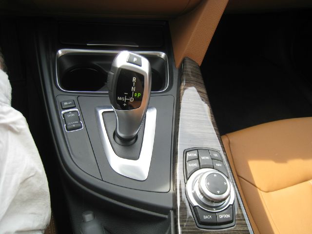 BMW 3 series 2013 photo 23