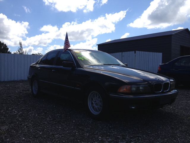 BMW 5-Series 1998 photo 2