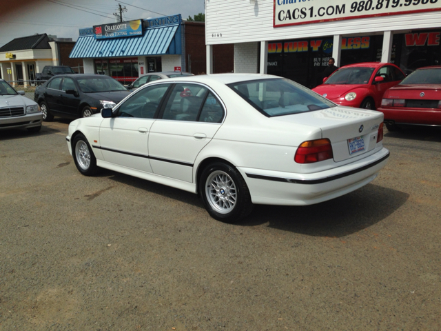 BMW 5-Series 2000 photo 3