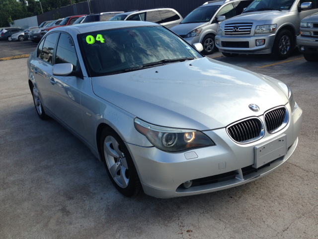 BMW 5-Series 2004 photo 4