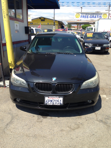 BMW 5-Series 2005 photo 2