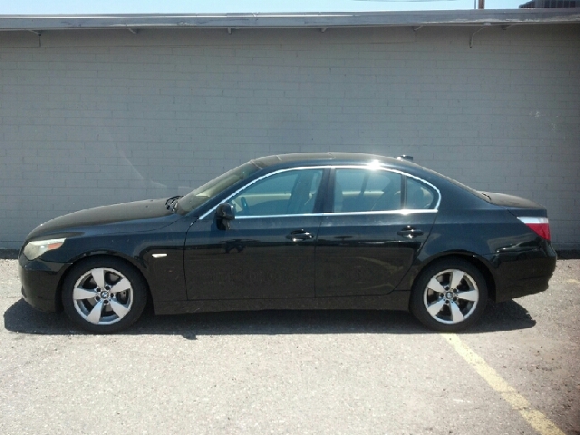 BMW 5-Series 2005 photo 4