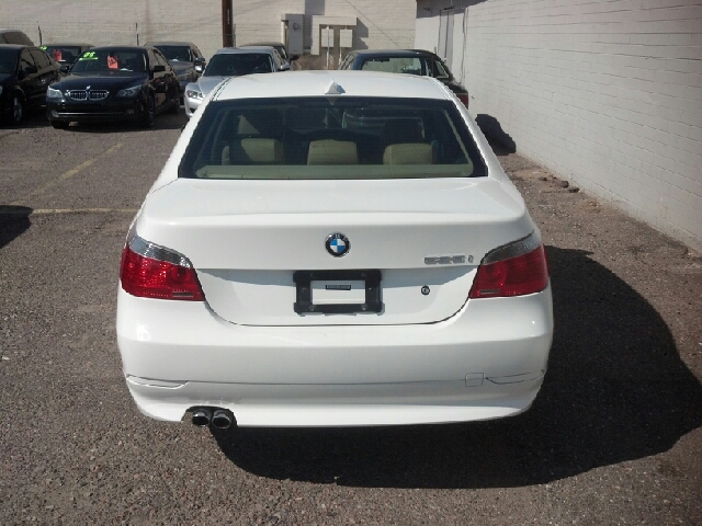 BMW 5-Series 2007 photo 3