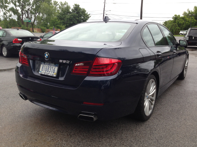 BMW 5-Series Luxury Premier Sedan