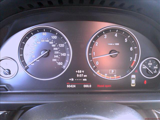 BMW 5-Series 2011 photo 3