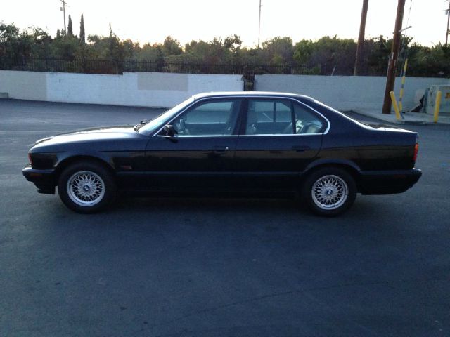 BMW 5 series 1994 photo 2