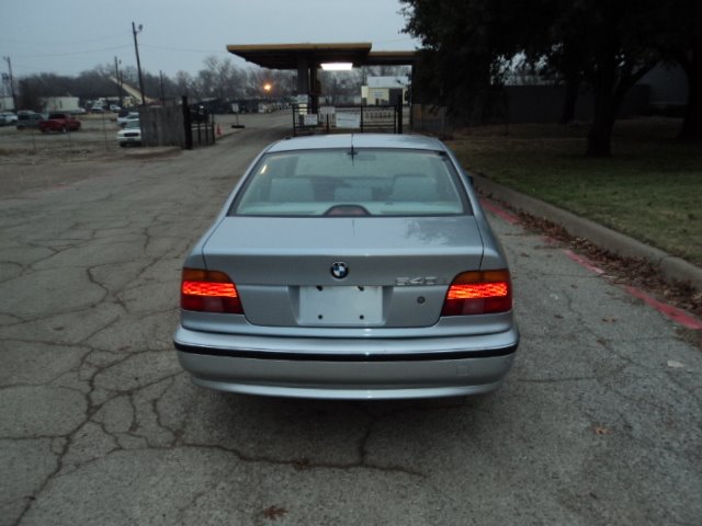 BMW 5 series 1997 photo 2