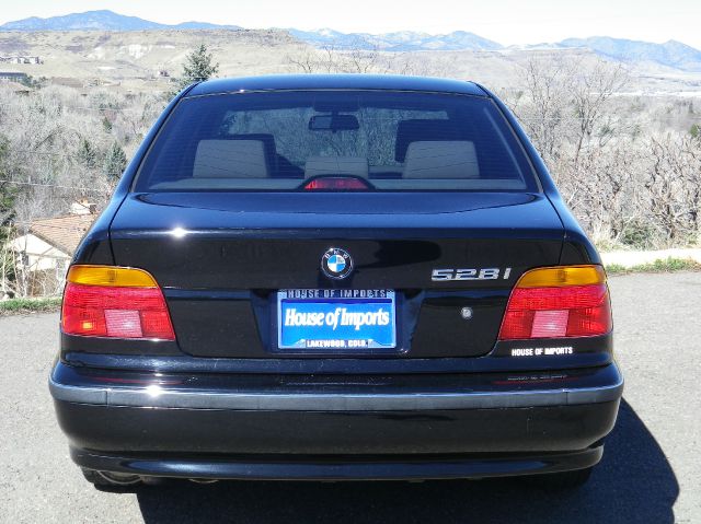 BMW 5 series 1998 photo 1