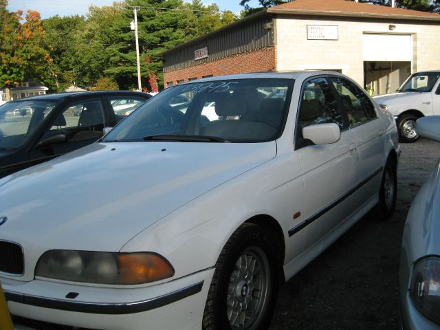 BMW 5 series 2000 photo 1