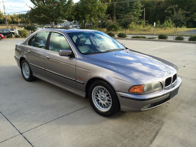 BMW 5 series 2000 photo 3