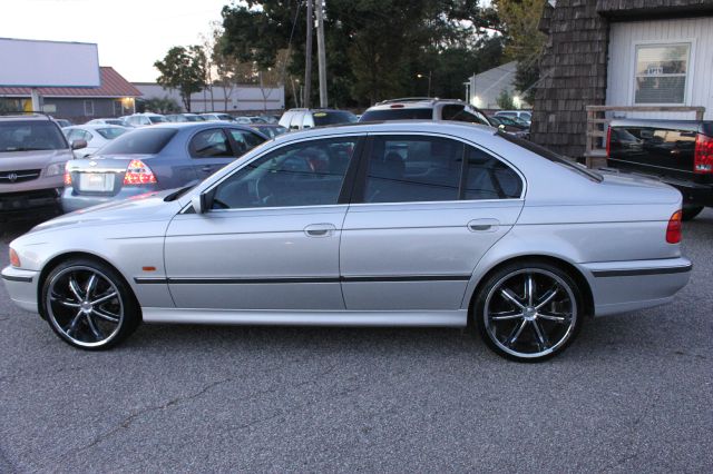 BMW 5 series 2000 photo 2