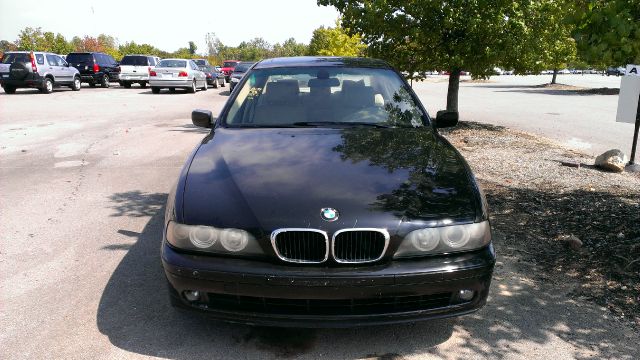 BMW 5 series 2003 photo 3