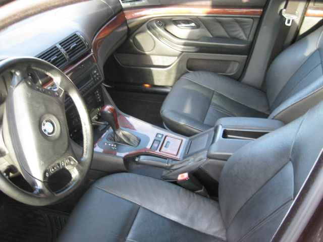 BMW 5 series 2003 photo 2