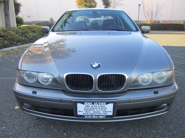 BMW 5 series 2003 photo 1