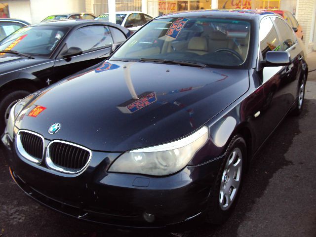 BMW 5 series 2004 photo 2