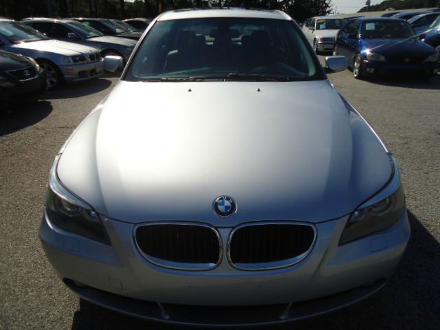 BMW 5 series 2004 photo 3