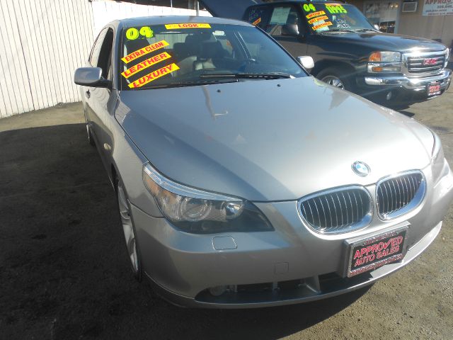 BMW 5 series 2004 photo 1