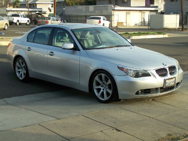 BMW 5 series 2004 photo 3