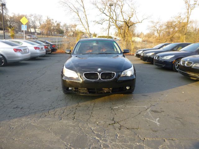 BMW 5 series 2005 photo 3