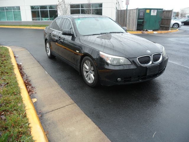 BMW 5 series 2005 photo 1