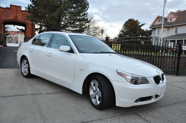 BMW 5 series Luxury Premier Sedan