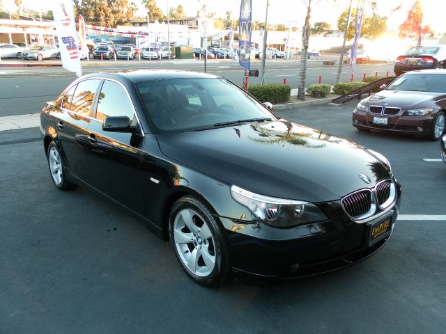 BMW 5 series 2006 photo 2