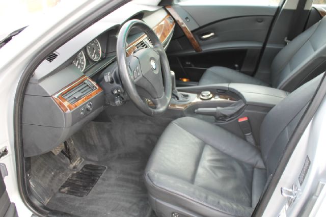 BMW 5 series 2007 photo 4