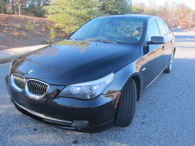 BMW 5 series 2008 photo 2