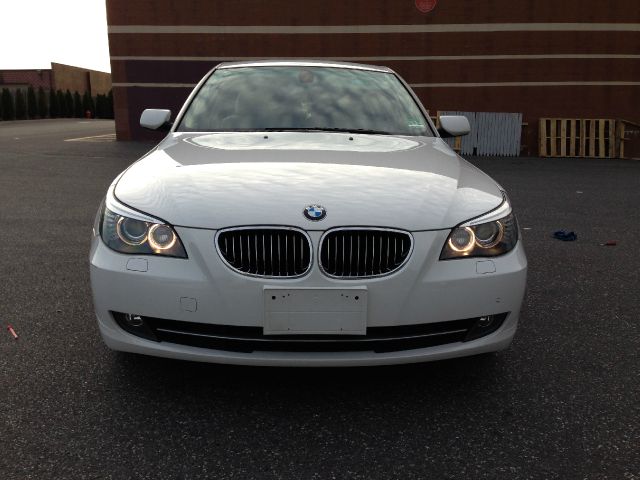 BMW 5 series 2008 photo 1