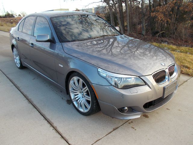 BMW 5 series 2008 photo 1