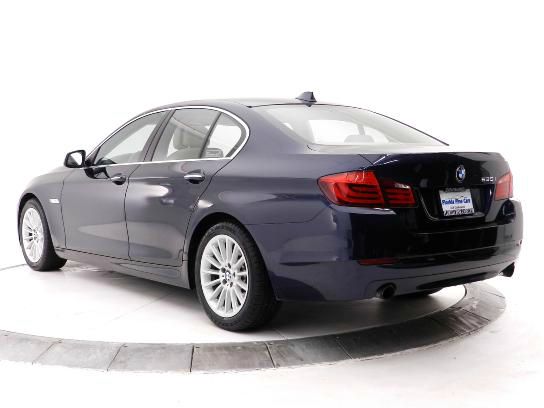 BMW 5 series 2011 photo 2