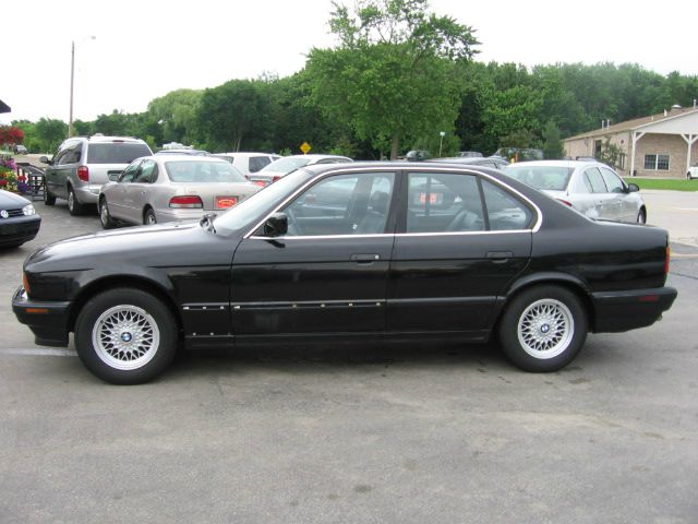 BMW 5 series 1992 photo 1