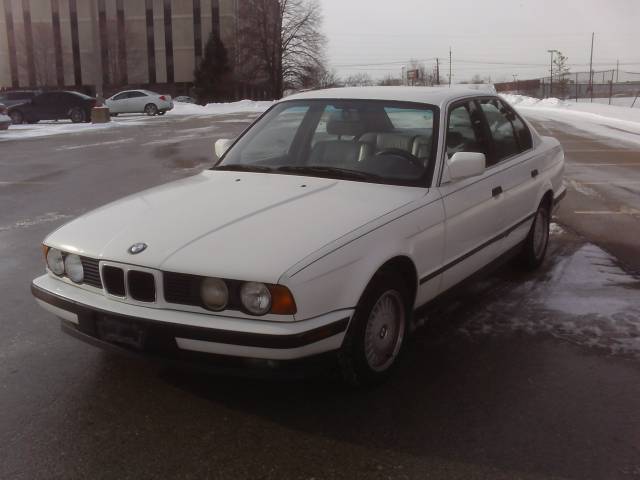 BMW 5 series 1992 photo 1