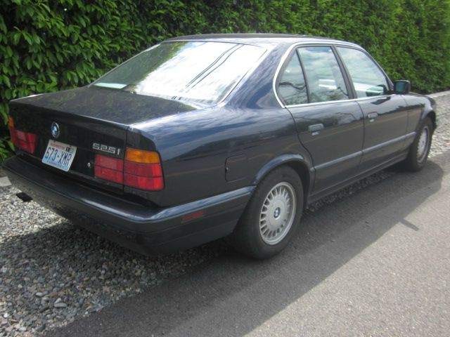 BMW 5 series 1994 photo 3