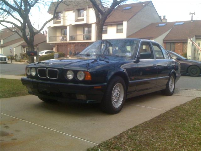 BMW 5 series Luxury Premier Sedan