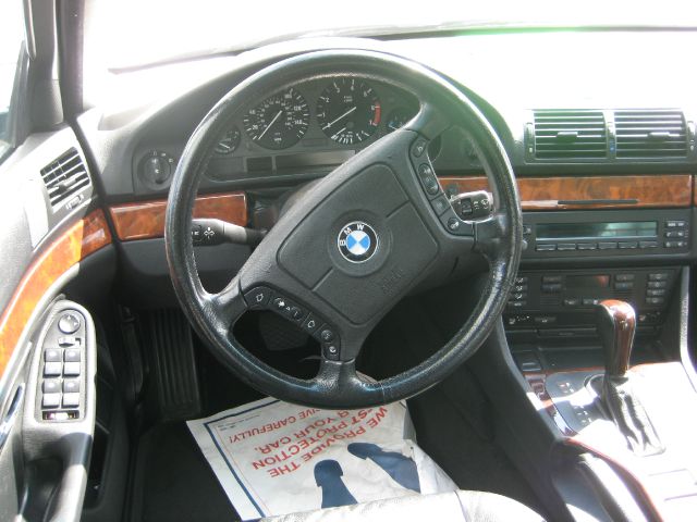 BMW 5 series 1997 photo 1