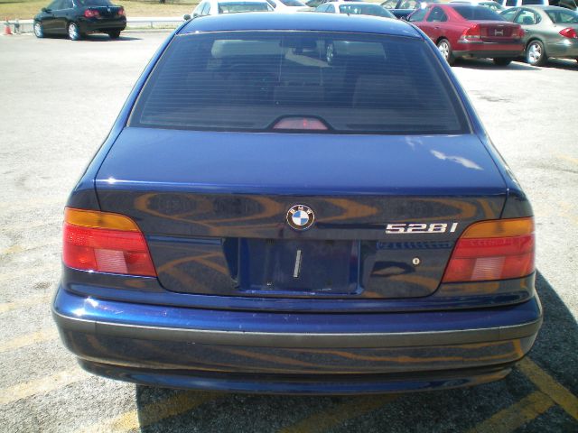 BMW 5 series 1998 photo 1