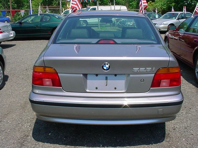 BMW 5 series 1998 photo 3