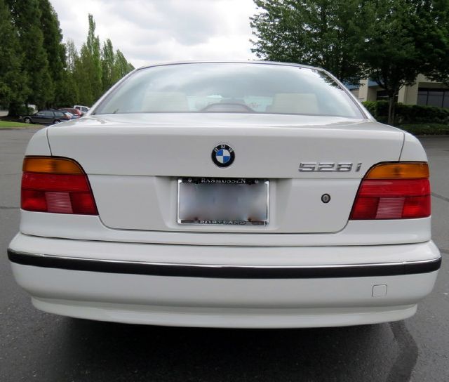 BMW 5 series 1999 photo 19