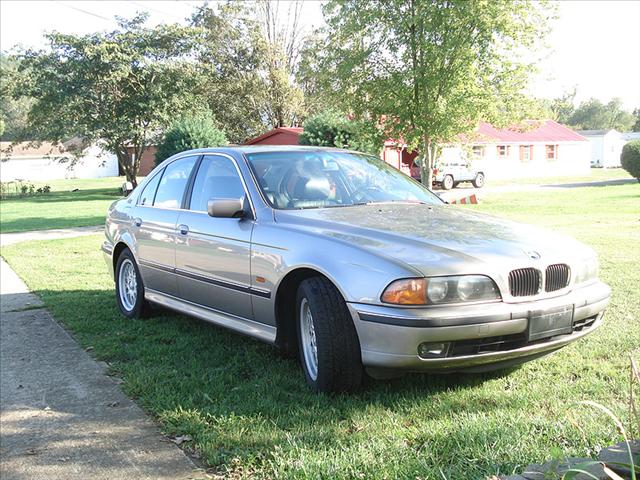 BMW 5 series Heritage FX4 Supercrew Sedan