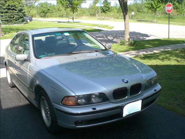 BMW 5 series 1999 photo 1