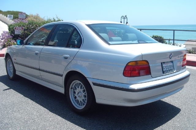 BMW 5 series 1999 photo 25