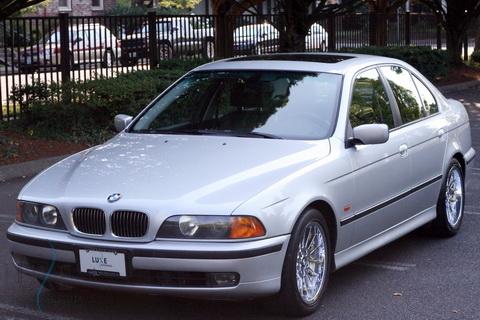 BMW 5 series Supercab 145 XLT 4WD Sedan