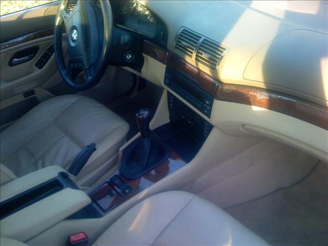 BMW 5 series 2000 photo 5