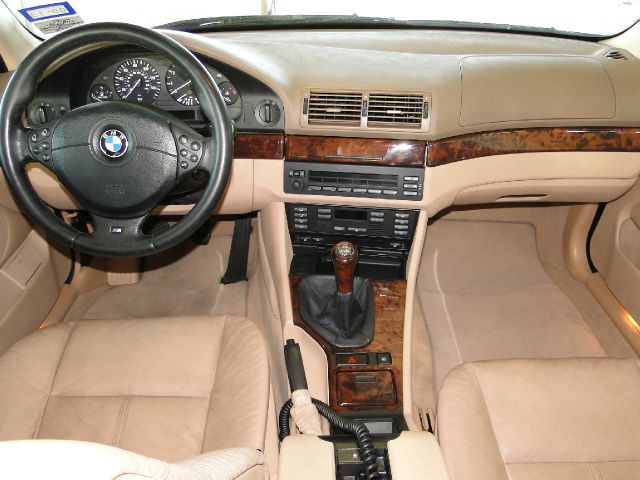 BMW 5 series 2000 photo 1