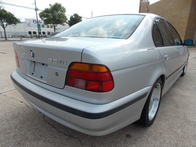 BMW 5 series 2000 photo 3