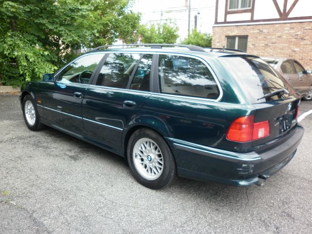 BMW 5 series 2000 photo 1